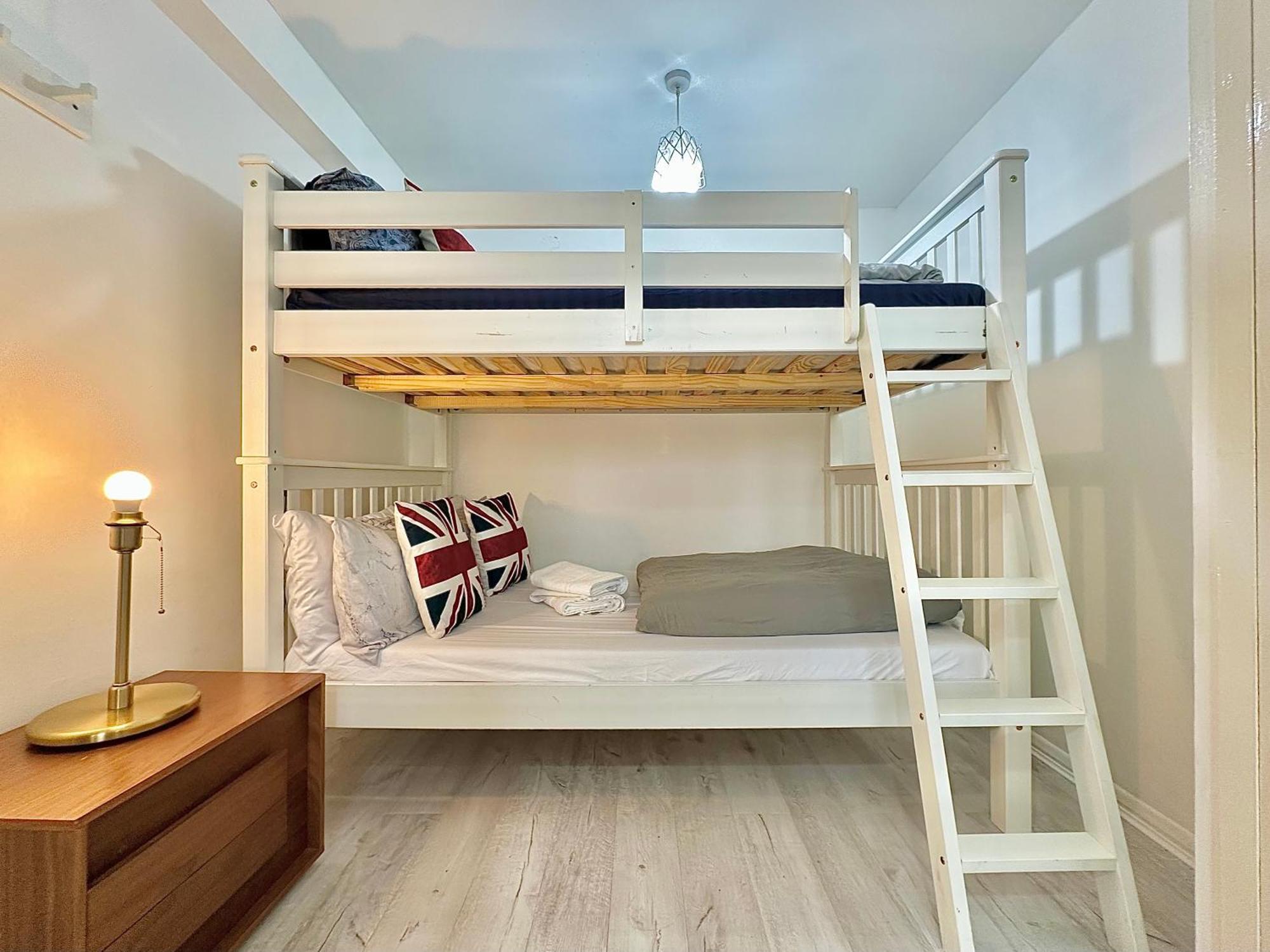 House 36 Villa Лондон Екстериор снимка